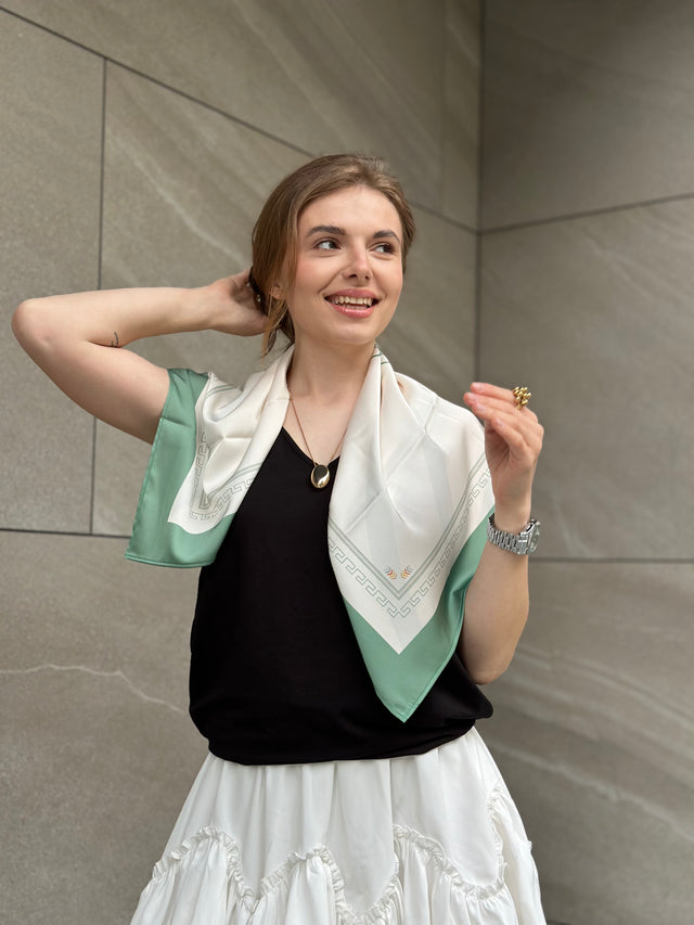 Headscarf “Life-Giving”